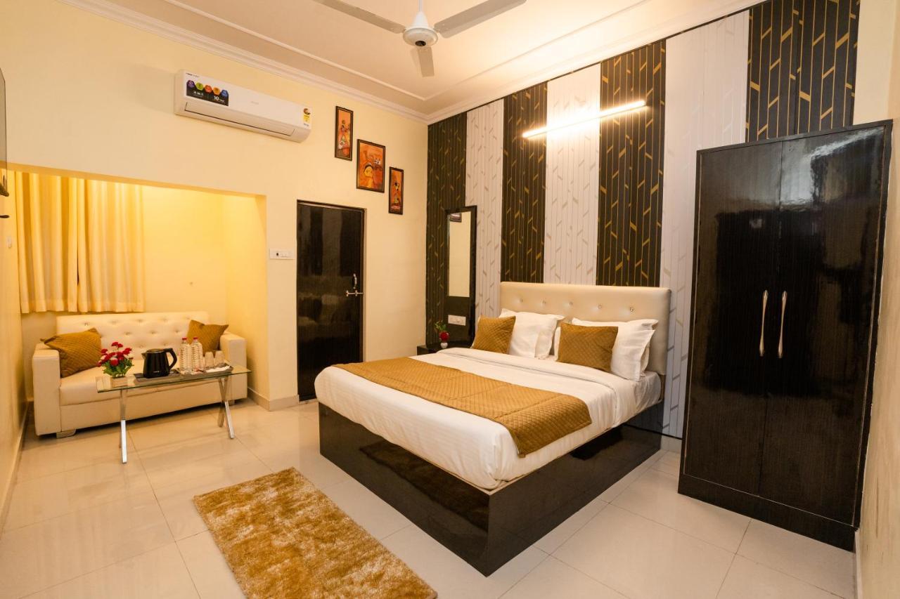 Ventex Inn Lucknow Dış mekan fotoğraf